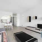 Vale 13 Dream Lodging